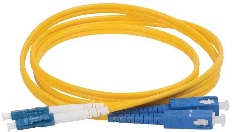 патч-корд оптический коммутационный переходной для одномодового кабеля (sm); 9/125 (os2); lc/upc-sc/upc (duplex) (дл.20м) itk fpc09-lcu-scu-c2l-20m от BTSprom.by