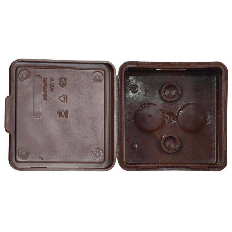  Коробка распаячная ОП КМ 65х65х50 IP54 откид. крышка 4 ввода дуб IEK UKO31-065-065-050-K24-54 фото в каталоге от BTSprom.by