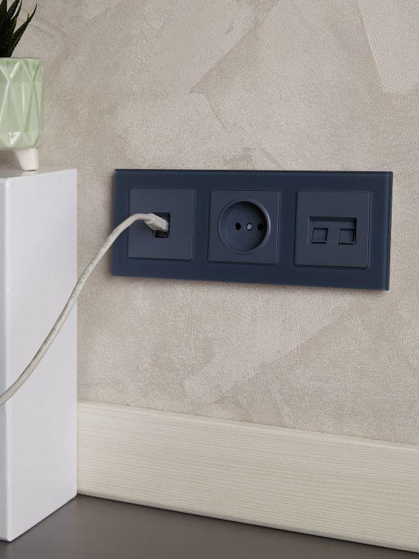  Розетка компьютерная СП RJ45 кат.6 BRITE РК11-БрМ механизм маренго IEK BR-K10-2-K35 фото в каталоге от BTSprom.by