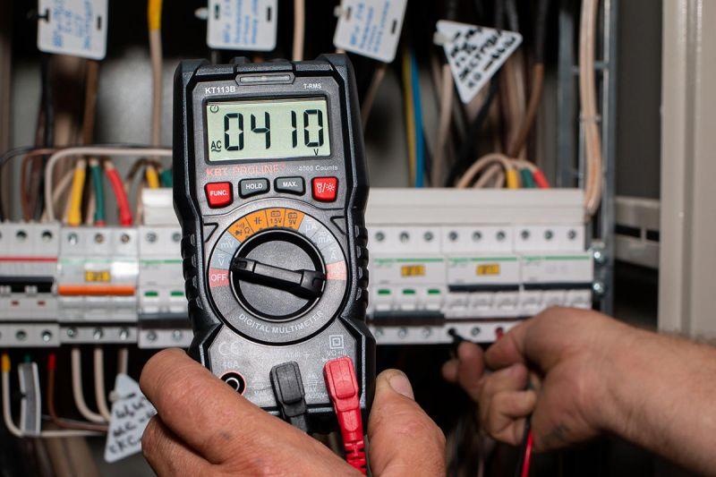  Мультиметр цифровой KT 113B "PROLINE" КВТ 79125 фото в каталоге от BTSprom.by