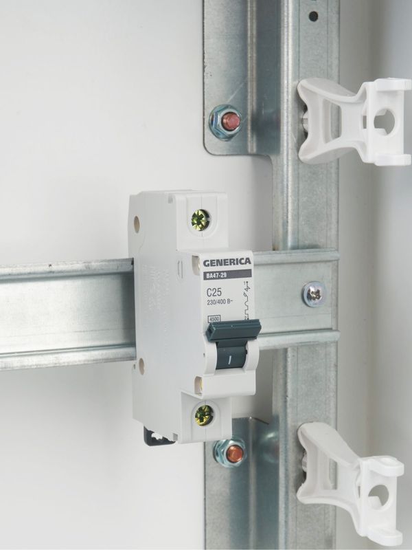  Выключатель автоматический модульный 1п C 25А 4.5кА ВА47-29 GENERICA MVA25-1-025-C фото в каталоге от BTSprom.by