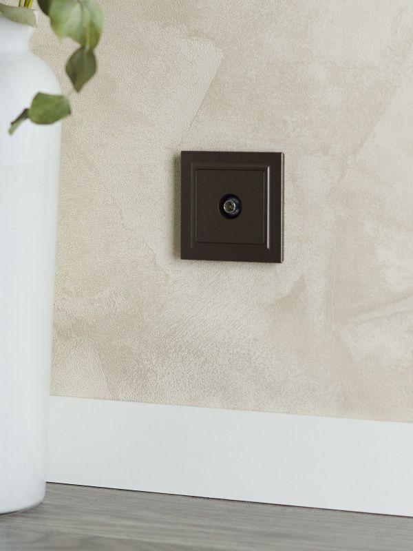  Розетка телевизионная оконечная TV СП Brite РТВ11-0-БрТБ механизм бронза IEK BR-A10-O-K45 фото в каталоге от BTSprom.by