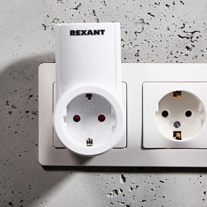  Розетка радиоуправляемая с пультом RX-001 (один пульт одна розетка) Rexant 10-6020 фото в каталоге от BTSprom.by