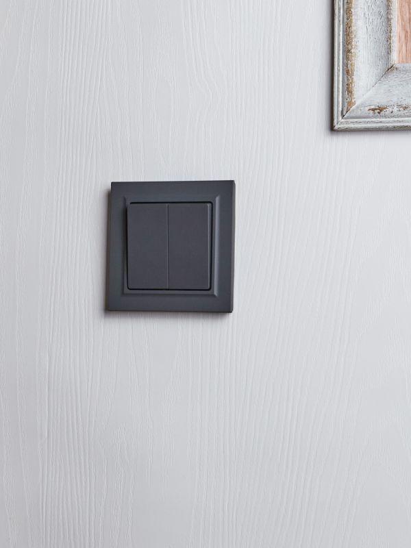  Выключатель 2-кл. СП BRITE ВСР10-2-0-БрГ 10А в сборе графит IEK BR-V20-0-10-K53-F фото в каталоге от BTSprom.by