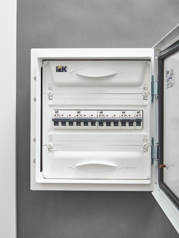  Выключатель автоматический модульный 3п B 32А M06N ARMAT IEK AR-M06N-3-B032 фото в каталоге от BTSprom.by