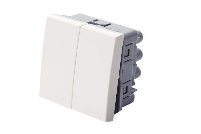 выключатель двухклавишный 45х45мм 10а 250в бел. eurolan 16v-20-02wt от BTSprom.by