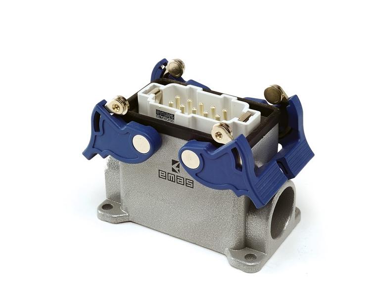  Вилка 4-фиксатора 2-боковых ввода для панели 10п 16А EMAS EBM10FD24 фото в каталоге от BTSprom.by