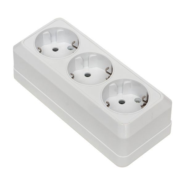  Розетка 3-м ОП Рим 16А IP20 с заземл. бел. EKF ENR16-228-10 фото в каталоге от BTSprom.by