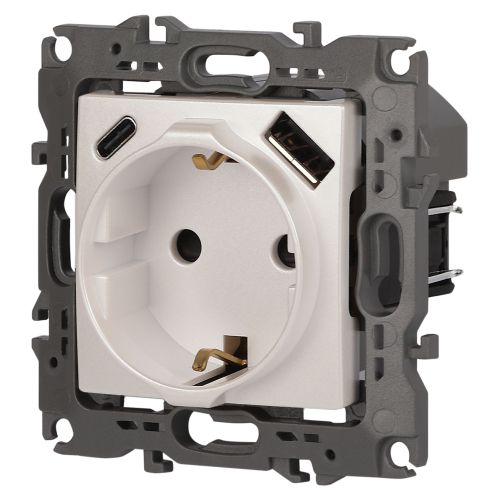  Розетка Эра12 12-4108-15 16А 250В 2P+E с USB type-A+C 5В-3А защ. шторки перламутр Эра Б0067767 фото в каталоге от BTSprom.by