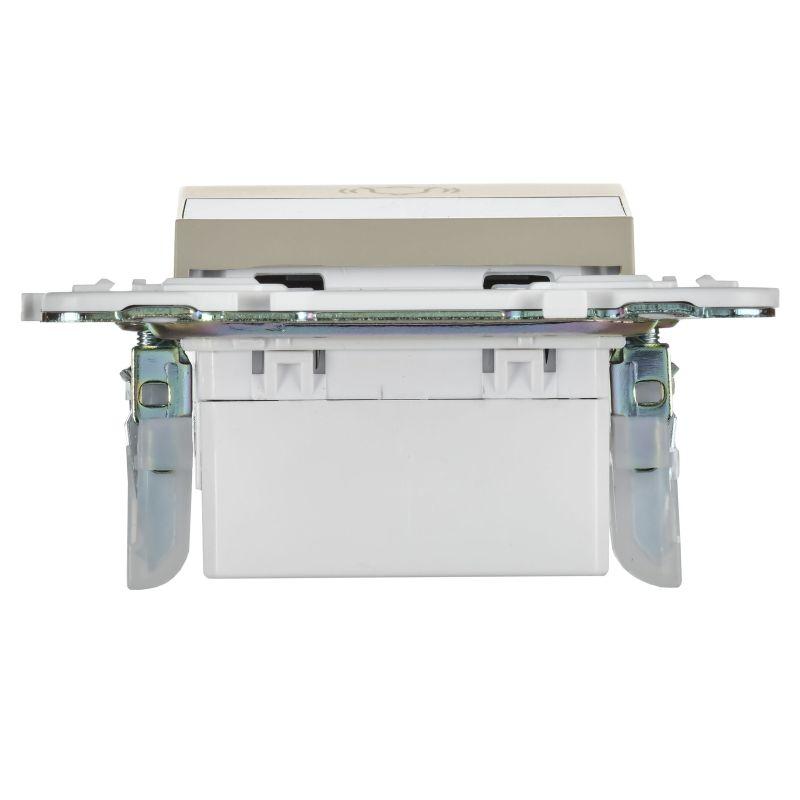  Кнопка звонка SKANDY 10А SK-V17B для отелей с индикацией беж. IEK SK-V14-2-10-K10 фото в каталоге от BTSprom.by