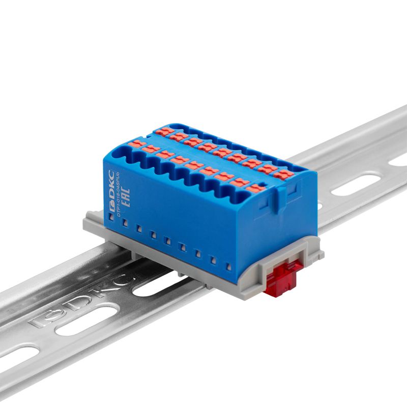 блок распределительный с вертикал. адаптером на рейки шир. 15/35мм зажим push-in 18 точек подключения 2.5кв.мм син. dkc dtp1-018-04spub-v от BTSprom.by