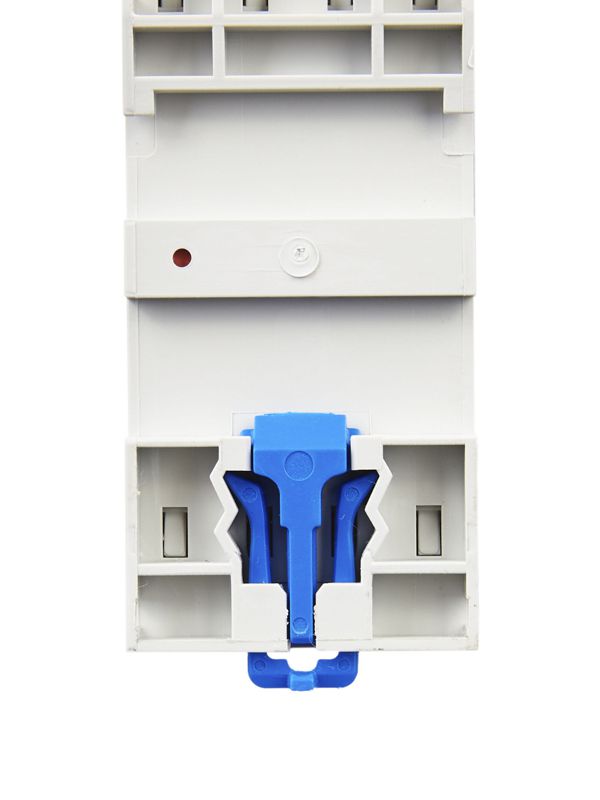  Контактор модульный КМ20-40МР AC с ручным управ. KARAT IEK MKK12-20-40 фото в каталоге от BTSprom.by