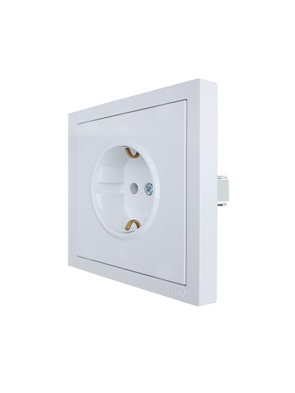  Розетка 1-мест. с защитн.шторк. СП ZIMA IP20 16А ПБТ безвинт. зажим бел. LEZARD 704-0288-124BQC фото в каталоге от BTSprom.by