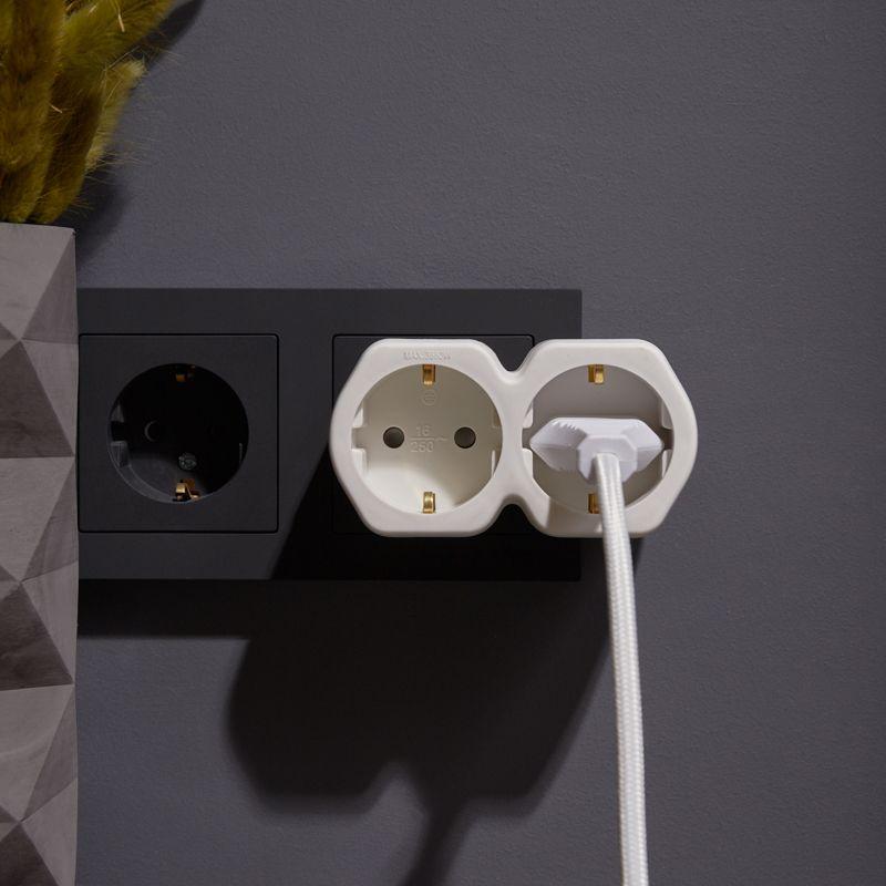  Разветвитель 2-м с заземл. 16А IP20 защ. шторки бел. Rexant 11-1087 фото в каталоге от BTSprom.by