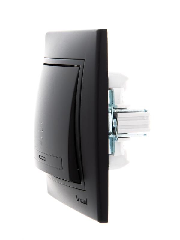  Рамка 5-м Mira горизонт. черн. бархат LEZARD 701-4200-150 фото в каталоге от BTSprom.by