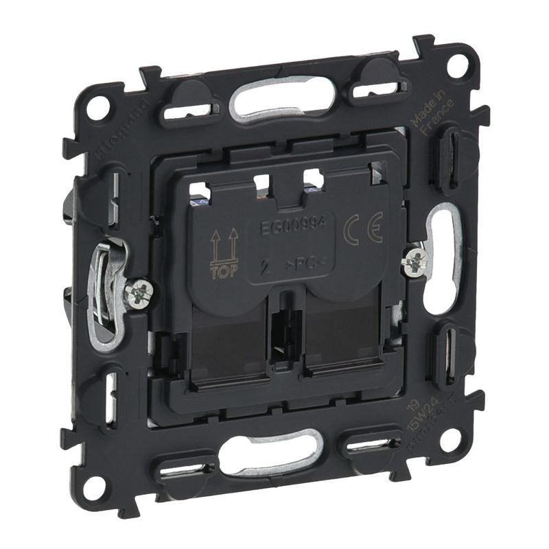 розетка компьютерная 2-м valena in'matic rj45 кат.6a utp механизм leg 753045 от BTSprom.by