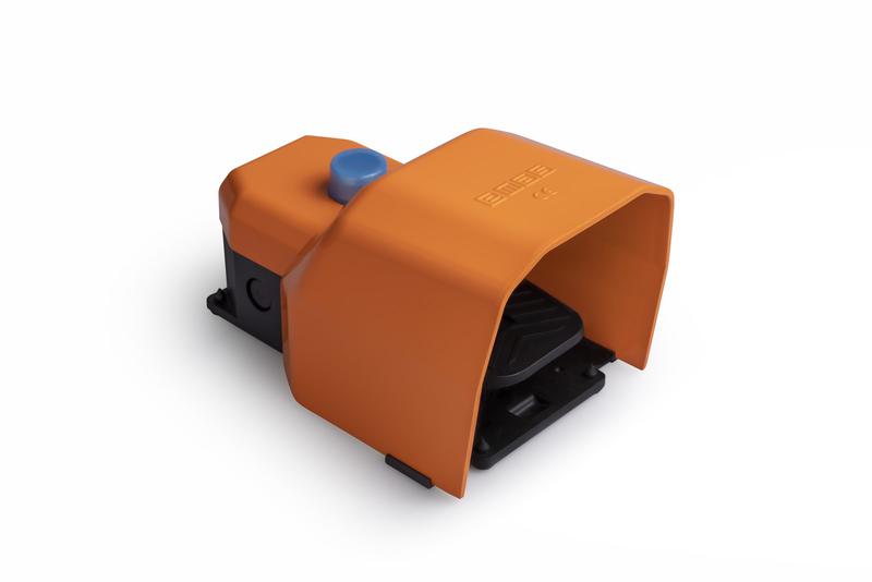 педаль одиночная (1но+1нз)+2нз 2 скорости с фиксацией с защитным кожухом (алюм.) оранж. цвета (250в ac 4а) ip65 emas pdks11gx23t от BTSprom.by