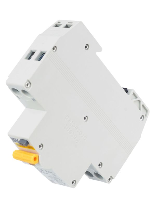  Выключатель автоматический дифференциального тока C 32А 100мА АВДТ32МL KARAT IEK MVD12-1-032-C-100 фото в каталоге от BTSprom.by