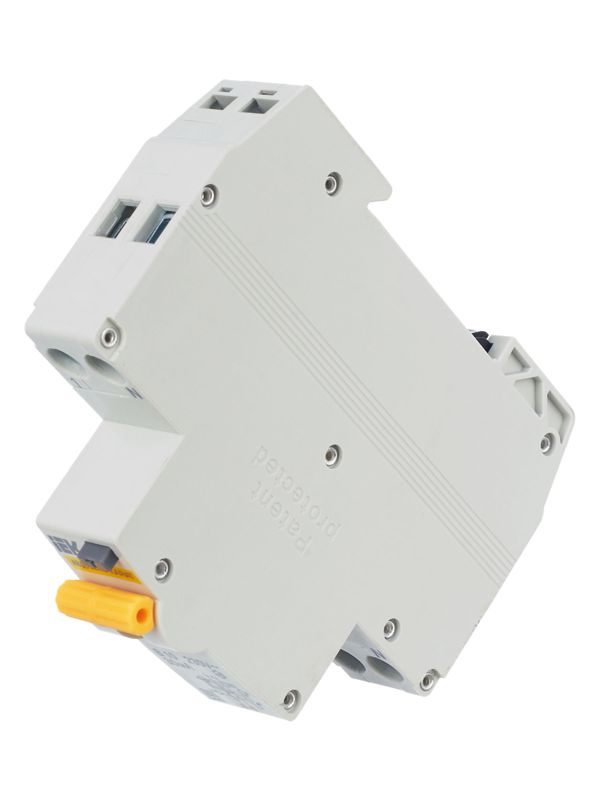  Выключатель автоматический дифференциального тока B 10А 30мА тип A АВДТ32ML KARAT IEK MVD12-1-010-B-030-A фото в каталоге от BTSprom.by