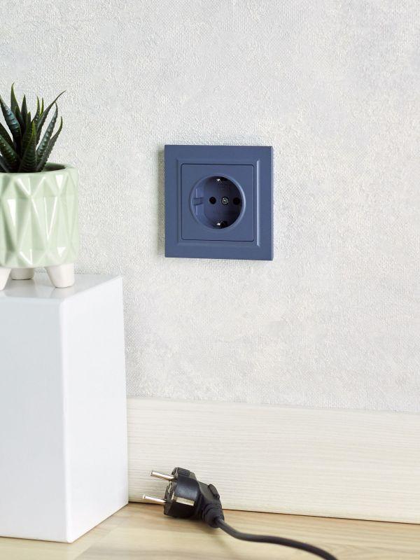  Розетка 1-м СП BRITE РС14-1-0-БрМ 16А с заземл. защ. шторки механизм маренго IEK BR-R14-16-K35 фото в каталоге от BTSprom.by