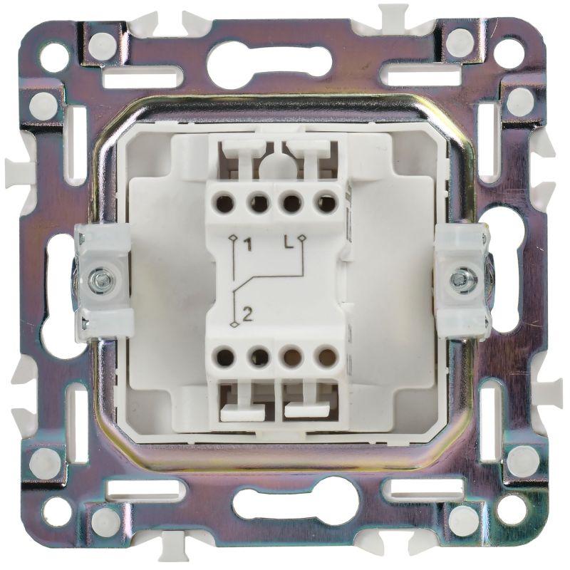  Выключатель проходной 1-кл. SKANDY 10А SK-V02W арктич. бел. IEK SK-V12-0-10-K01 фото в каталоге от BTSprom.by
