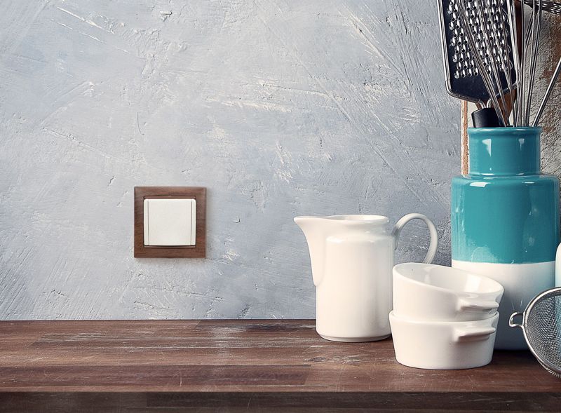  Розетка 1-м СП Valena 16А IP21 2P+E с заземл. защ. шторки с крышкой винты механизм сл. кость IEK 774322 фото в каталоге от BTSprom.by