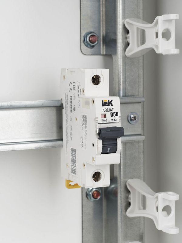  Выключатель автоматический модульный 1п D 50А M06N ARMAT IEK AR-M06N-1-D050 фото в каталоге от BTSprom.by