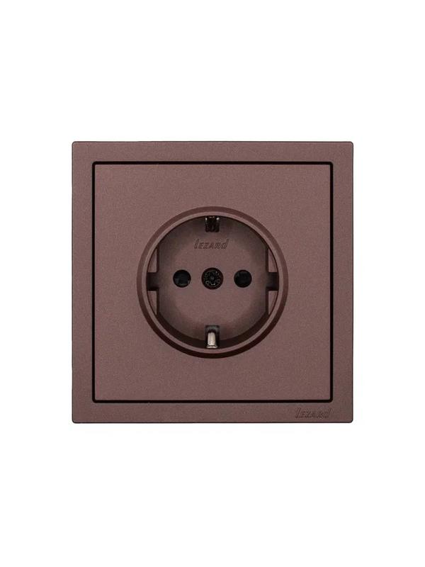  Розетка 1-мест. с защитн.шторк. ПБТ СП ZIMA IP20 10А безвинт. зажим шоколад LEZARD 704-7388-124BQC фото в каталоге от BTSprom.by