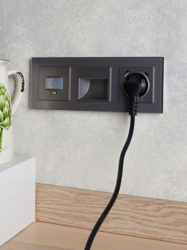  Розетка BRITE РЮш11-1-БрС 16А с USB A+C 18Вт с заземл. защ. шторки механизм сталь IEK BR-R14-16-U22-018-K46 фото в каталоге от BTSprom.by