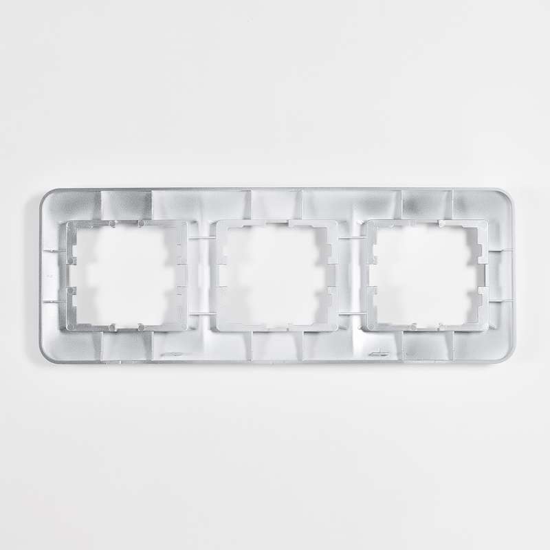  Рамка 3-м Karina Life горизонт. матов. серебр. LEZARD 708-4300-148 фото в каталоге от BTSprom.by