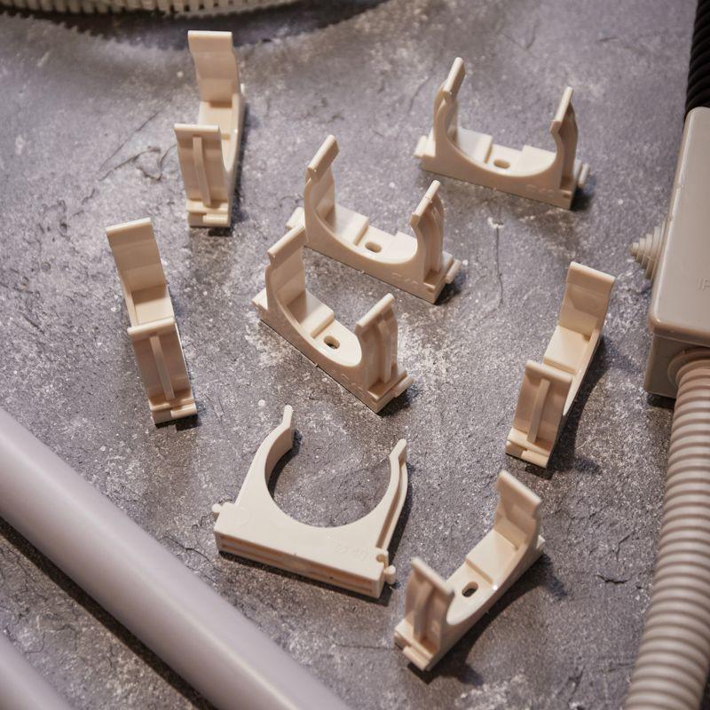  Держатель для труб (клипса) d40мм для монтажн. пистолета бел. Rexant 28-0440-3 фото в каталоге от BTSprom.by