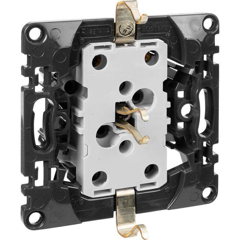 Розетка 2-м СП Valena In'matic 16А IP20 250В 2х2P+E безвинтов. клеммы механизм Leg 753027 фото в каталоге от BTSprom.by  Розетка 2-м СП Valena In'matic 16А IP20 250В 2х2P+E безвинтов. клеммы механизм Leg 753027 фото в каталоге от BTSprom.by