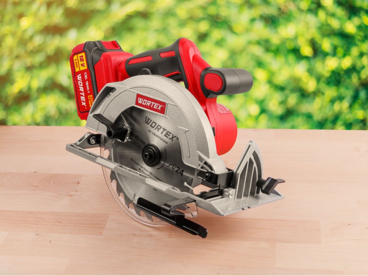  Аккум. циркулярная пила WORTEX CCS 1819-1 в кор. ALL1 XLT SOLO, БЕСЩЕТ., 18 В, 185 мм, до 63 мм (БЕЗ АККУМУЛЯТОРА И ЗУ) 1329532 фото в каталоге от BTSprom.by