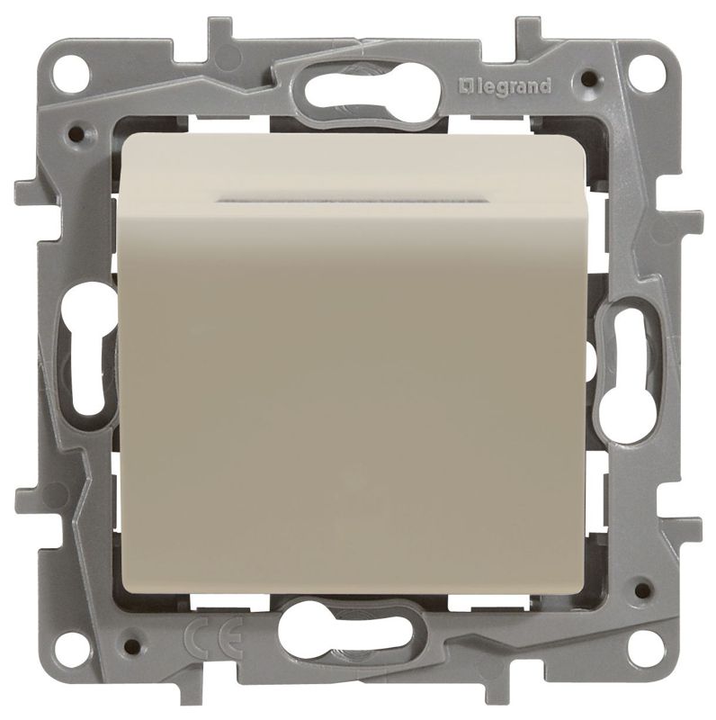  Выключатель карточный 1-кл. СП Etika 2А IP20 с выдержкой времени и подсветкой для гостиничных номеров механизм сл. кость IEK 672393 фото в каталоге от BTSprom.by