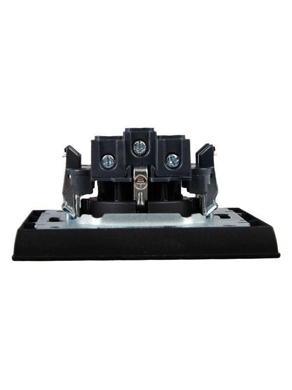  Розетка СП BRITE РСР14-1-0-БрЧ 16А в сборе с заземл. защ. шторки черн. IEK BR-R14-16-K02-F фото в каталоге от BTSprom.by