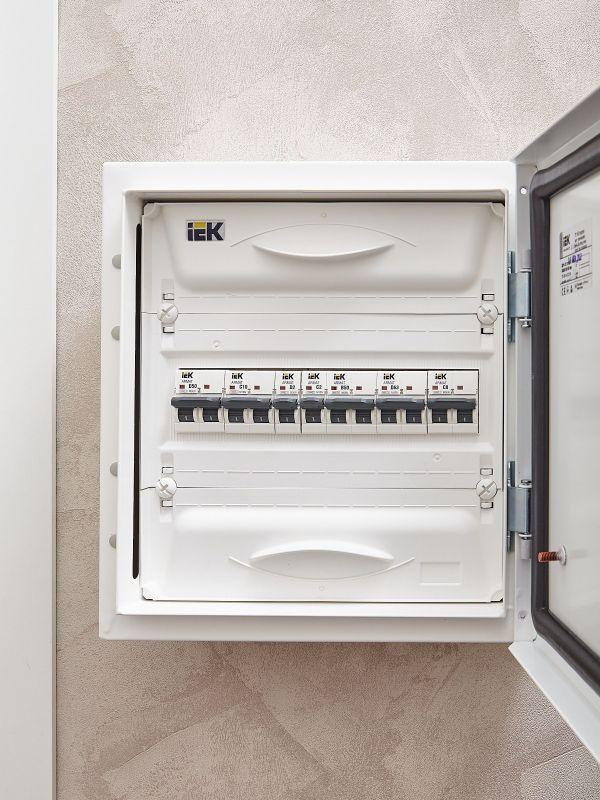  Выключатель автоматический модульный 1п D 2А M06N ARMAT IEK AR-M06N-1-D002 фото в каталоге от BTSprom.by