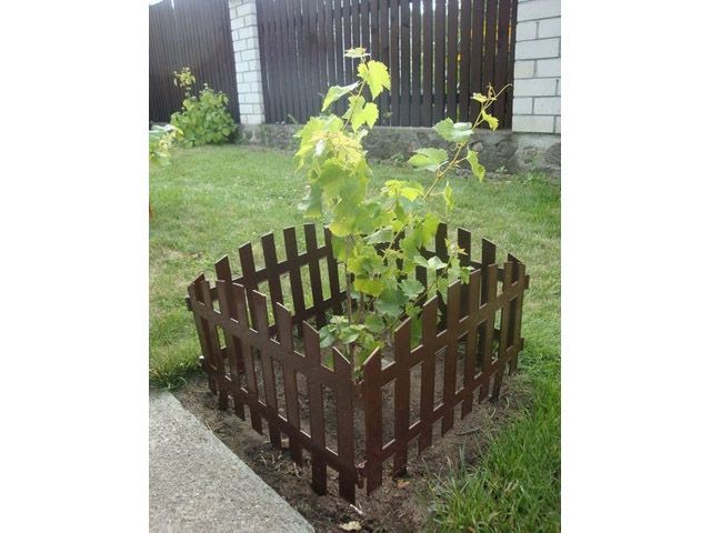 забор декоративный renessans №2, 3,1х0,35 м, шоколад, gardenplast 50411 от BTSprom.by