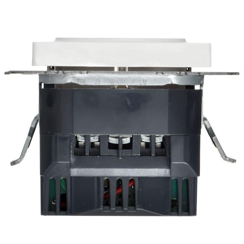  Розетка BRITE РЮш10-2-БрАБ 16А с USB A+A 3.1А с заземл. защ. шторки механизм арктич. бел. IEK BR-R14-16-U21-D31-K91 фото в каталоге от BTSprom.by