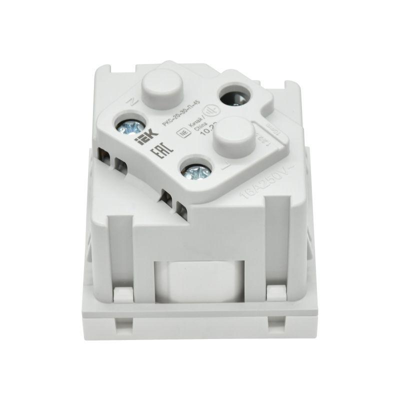  Розетка PRIMER 45град. с заземл. защ. шторки винт. зажим РКС-20-30-П-45 бел. IEK PR-KK40D-RSZH-2-2-45-K01 фото в каталоге от BTSprom.by