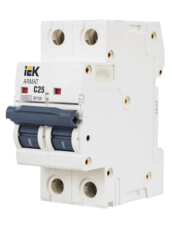  Выключатель автоматический модульный 2п C 25А M10N ARMAT IEK AR-M10N-2-C025 фото в каталоге от BTSprom.by