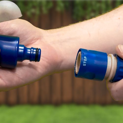  Комплект для полива (пистолет-распылитель штуцер коннектор коннектор с аквастопом) для 1/2 и 3/4 (1/12) Green Apple Б0017786 фото в каталоге от BTSprom.by