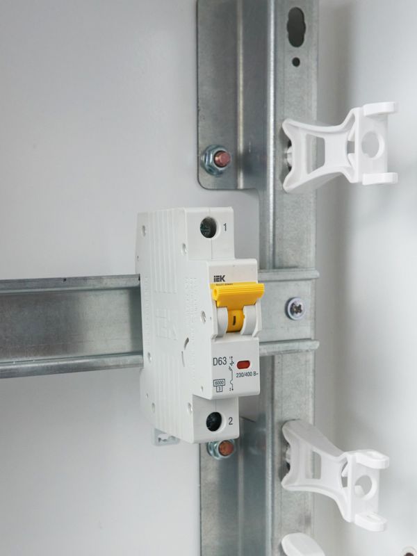  Выключатель автоматический модульный 1п D 63А 6кА ВА47-60МА без тепл. расцеп. KARAT IEK MVA33-1-063-D фото в каталоге от BTSprom.by