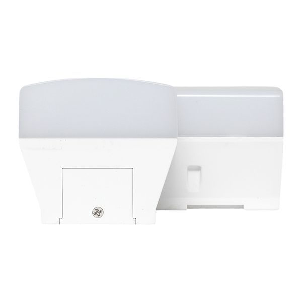  Коннектор фигурный для светодиод. линейных светильников ДБО-L 8Вт 4000К IP20 бел. LUMA EKF LBL-L-8-W-4000 фото в каталоге от BTSprom.by