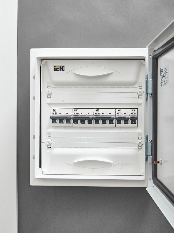  Выключатель автоматический модульный 3п D 20А M10N ARMAT IEK AR-M10N-3-D020 фото в каталоге от BTSprom.by