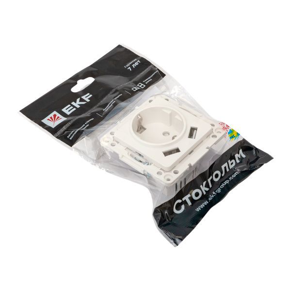  Розетка 1-м СП Стокгольм 16А USB 2A с заземл. защ. шторки винтов. клеммы механизм бел. EKF EYR16-2USB-typeA фото в каталоге от BTSprom.by