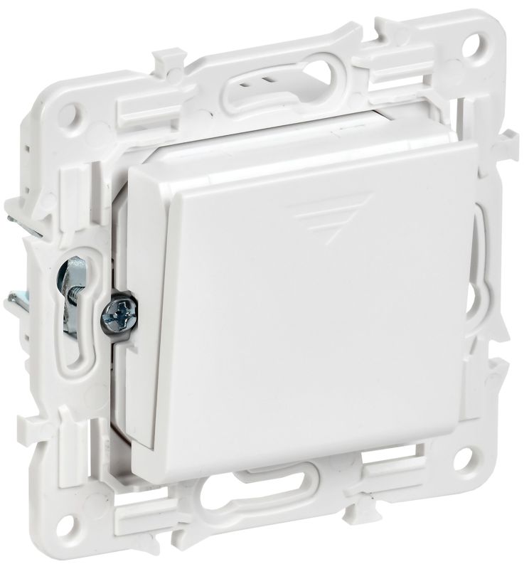 выключатель карточный skandy 30а sk-v15w арктич. бел. iek sk-v11-0-10-k01 от BTSprom.by