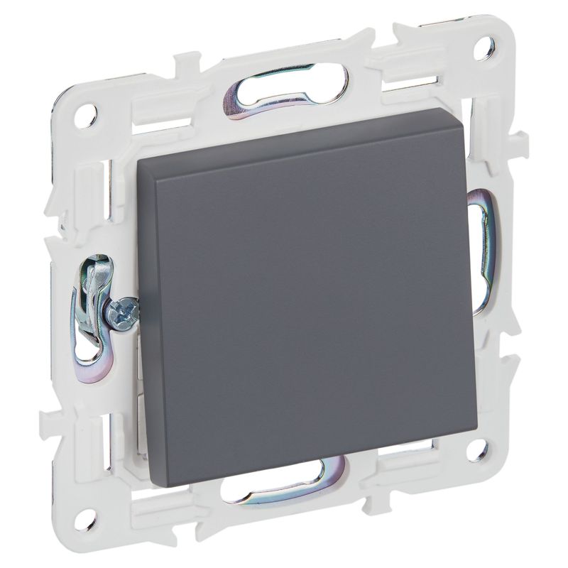 выключатель перекрестный 1-кл. skandy 10а sk-v03t титан iek sk-v13-0-10-k48 от BTSprom.by