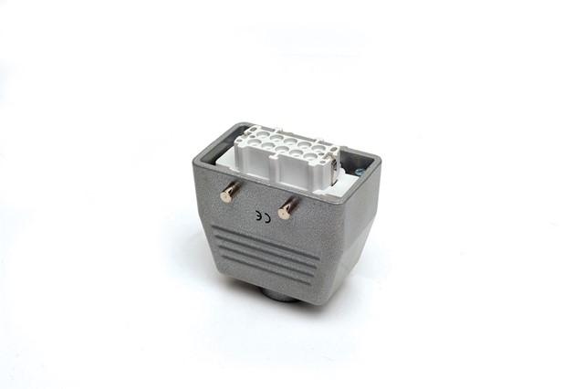 розетка 10п 16а emas ebm10pu30 от BTSprom.by