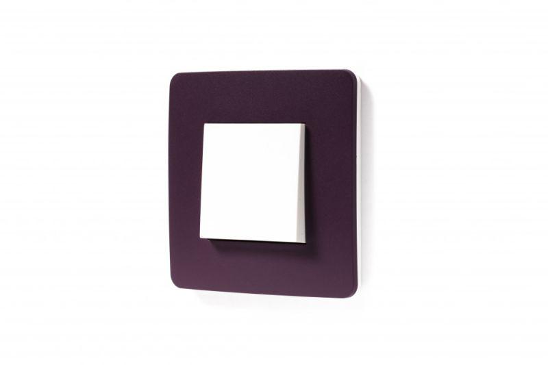  Рамка 1-м UNICA STUDIO лилов./бел. SchE NU280214 фото в каталоге от BTSprom.by