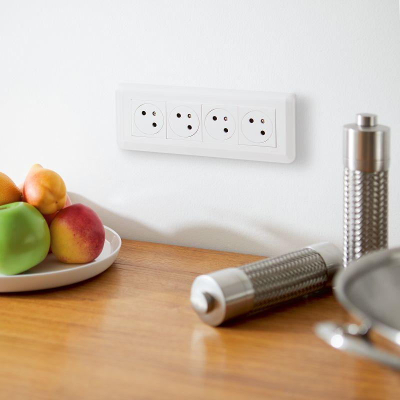 рамка 8мод. mosaic бел. leg 078818l от BTSprom.by